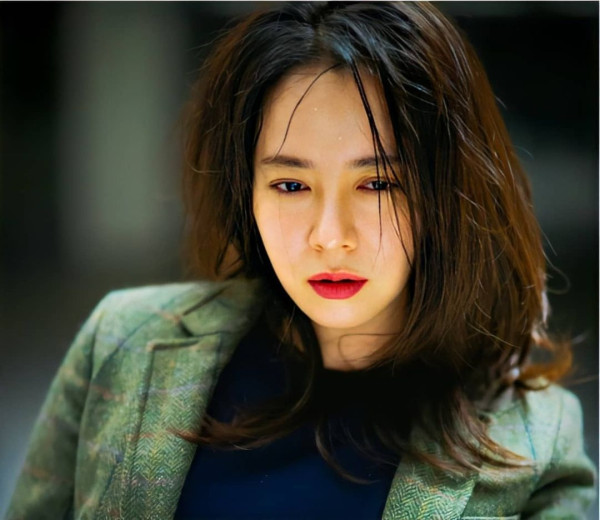 Dari Kim Seon-ho hingga Gong Yo, Artis -Artis Korea ini Mengaku Punya Kisah Cinta Pahit