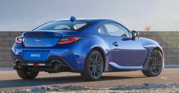Saudara Kembar Toyota 86 Punya Wajah dan Tenaga Baru