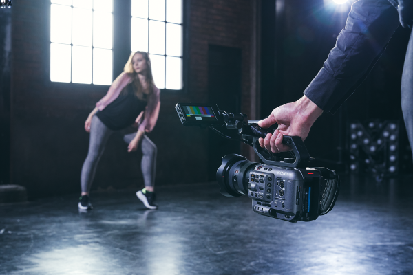 Ngeri, Begini Spesifikasi Kamera Cinema Sony FX6 yang Harganya Rp93 Juta!