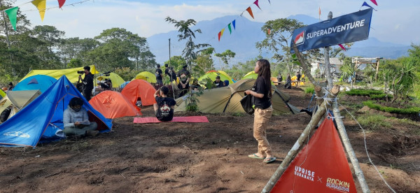 Serunya Mini Konser di Ketinggian 1.400 MDPL Kota Batu