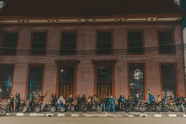 Royal Enfield Indonesia Gelar Ride After Dark di Masa Pandemi