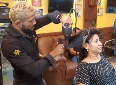 Kisah Deiveson Figueiredo: Dulu Ngojek, Tukang Batu, Kini Jawara UFC