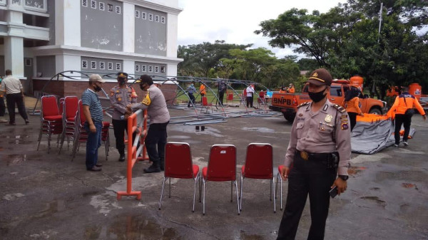 Timbulkan Kerumunan, Pernikahan Anak Pejabat BPBD Dibubarkan Polisi