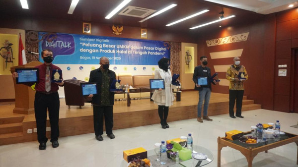 UMKM Didorong Pasarkan Produk Halal Melalui Teknologi di Masa Wabah Corona