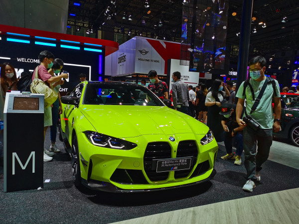 980 Mobil di Guangzhou Automobile Sukses Bikin Kerumunan
