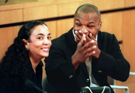 Cerita Mike Tyson dan Tiga Istrinya yang Penuh Drama Rumah Tangga