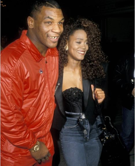 Cerita Mike Tyson dan Tiga Istrinya yang Penuh Drama Rumah Tangga