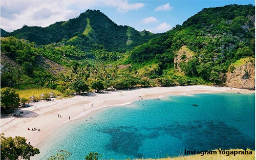 5 Pantai Terindah dan Terdamai Indonesia Menurut Susi Pudjiastuti