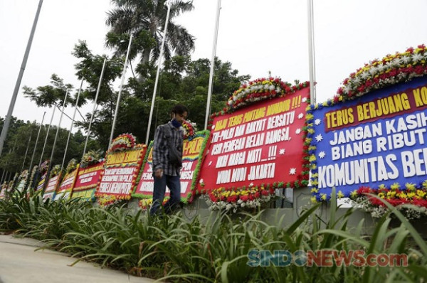 Kodam Jaya Dibanjiri Karangan Bunga, Yuk Intip dari Siapa dan Apa Saja Isinya