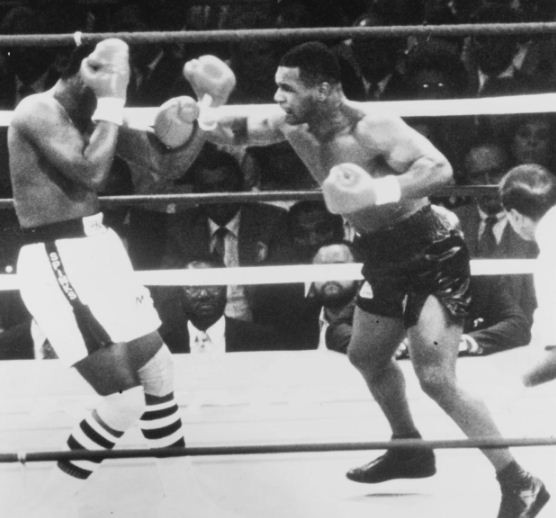 Inilah 5 KO Kejam Mike Tyson yang Mengguncang Jagat Tinju