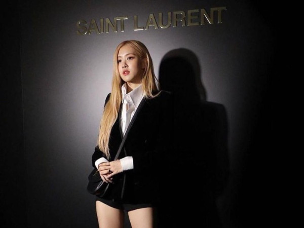 Cara Rose BLACKPINK Hasilkan dan Habiskan Uangnya, Banyak untuk Koleksi Gitar!