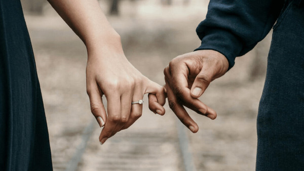 5 Ciri Bahwa Kamu dan Pasangan Punya Hubungan yang Sehat