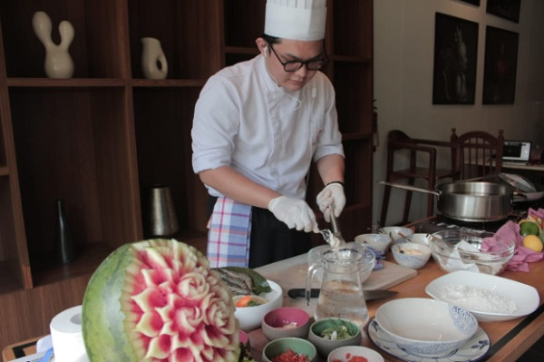 Simak V Cooking Class from Home, Ini Resep Udang Telur Asin Super Crispy!