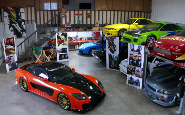 Edan, Pria Ini Koleksi 24 Mobil Replika Fast and Furious