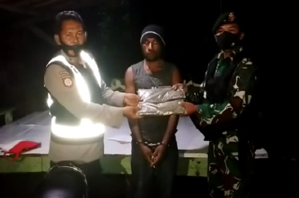 Satgas Yonif MR 413 Kostrad Gagalkan Penyelundupan Ganja di Perbatasan RI-PNG