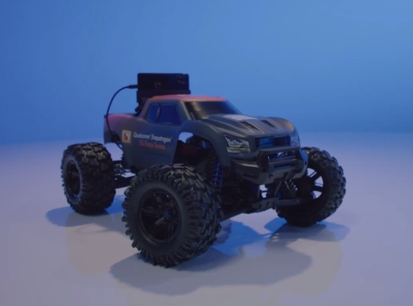 Snapdragon 888 Bisa Kontrol Mobil RC dari Jarak Jauh Tanpa Ngelag di Jaringan 5G mmWave