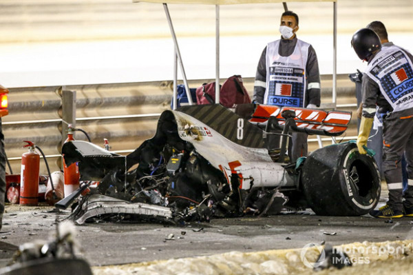 Suasana Horor GP Bahrain, Grosjean Lolos dari Kobaran Api