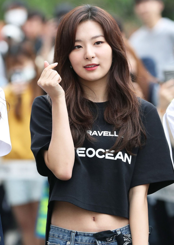 7 Idol K-Pop dengan Pipi Menggemaskan Pilihan K-Netizen, Bikin Pengen Nyubit!