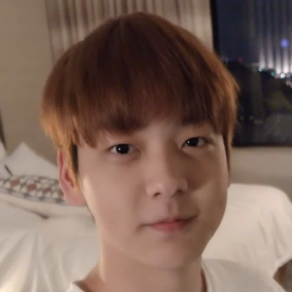 7 Idol K-Pop dengan Pipi Menggemaskan Pilihan K-Netizen, Bikin Pengen Nyubit!