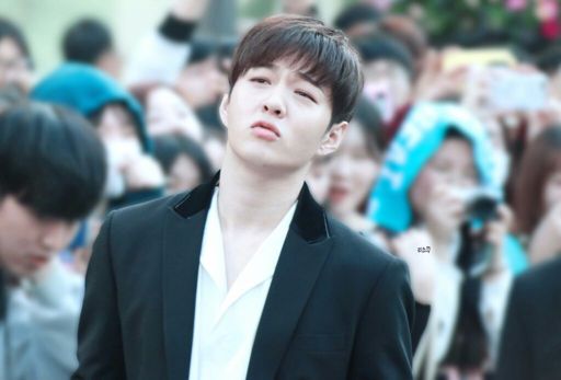 7 Idol K-Pop dengan Pipi Menggemaskan Pilihan K-Netizen, Bikin Pengen Nyubit!