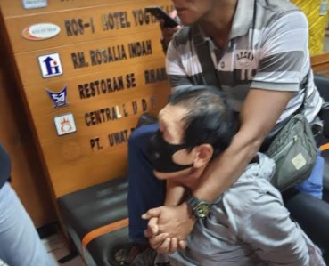 Mobil Mewah Bos Tekstil Diberondong Tembakan, Begini Penampakan Pistol Pelaku