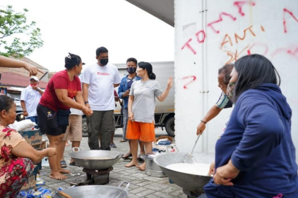 Bobby Nasution Batalkan Seluruh Agenda, Pilih Bantu Korban Banjir di Medan