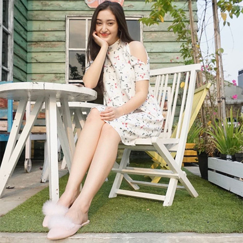 OOTD Akhir Pekan Ranty Maria Kasual tapi Stylish, Intip Yuk!