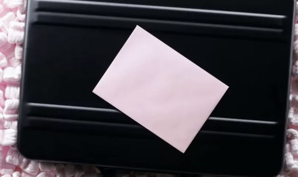 Tembus 50 Juta Subscribers di YouTube, Ini Penampakan Ruby Play Button Milik Blackpink