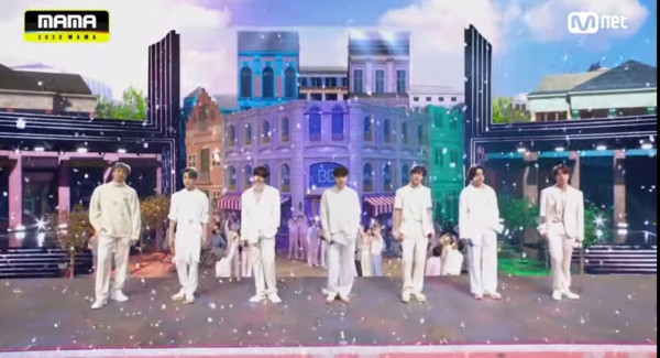 6 Peristiwa Menarik saat MAMA 2020, dari Foto Jin BTS yang Hilang hingga 3 Artis Indonesia yang Menang