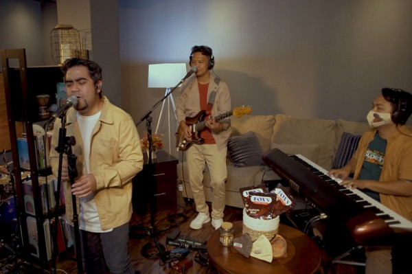Abdul & The Coffee Theory Siapkan Lagu Baru di FOX’S Candy Studio Virtual Store 2020
