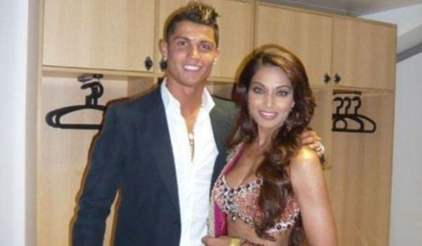 Lima Wanita Cantik yang Pernah Singgah di Hati Cristiano Ronaldo