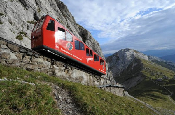 Jalur Kereta di Swiss yang Menakjubkan, Panjangnya 5 Ribu Kilometer!