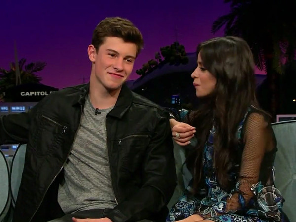 Tonton Reaksi Shawn Mendes soal Video Bohongnya tentang Camila pada Acara James Corden 2015, dan Video Musik Terbaru Mereka