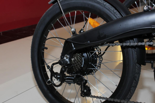 Viar Luncurkan Sepeda Listrik Berdesain Compact Urban Modern 'Orion'