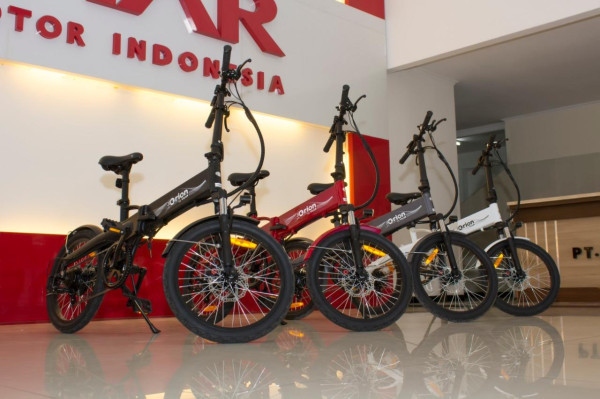 Viar Luncurkan Sepeda Listrik Berdesain Compact Urban Modern 'Orion'