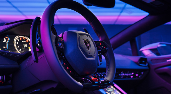 Lady Gaga Give Away Lamborghini Huracán EVO RWD untuk Fansnya, Intip Kemewahannya