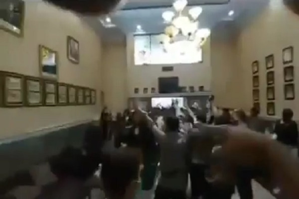 Massa FPI Geruduk Mapolres Ciamis, Minta Gantikan Habib Rizieq di Tahanan Ini Kata Kapolres