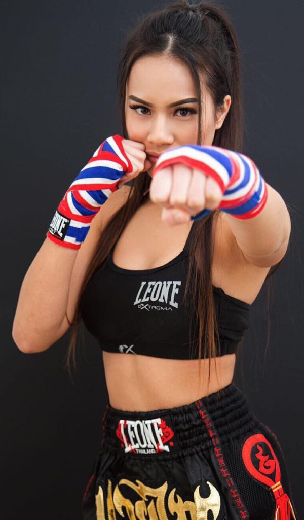 Cantik dan Seksi, Kekasih Moise Kean Ternyata Atlet Muaythai