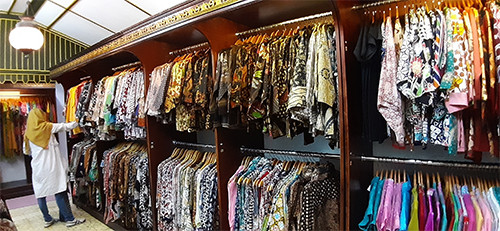 Mengenal Batik Khas Solo di Omah Batik Laweyan