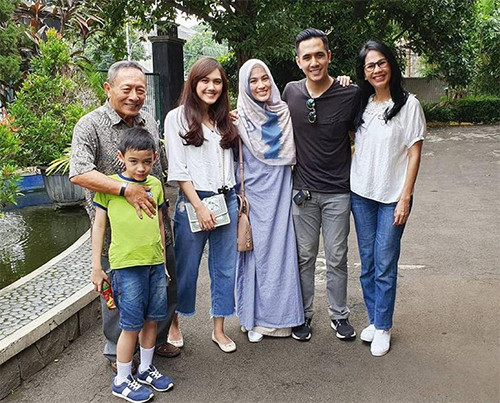 Cerita Menyentuh Kakak Alyssa Soebandono Pindah Agama: Sempat Nggak Dianggap Saudara