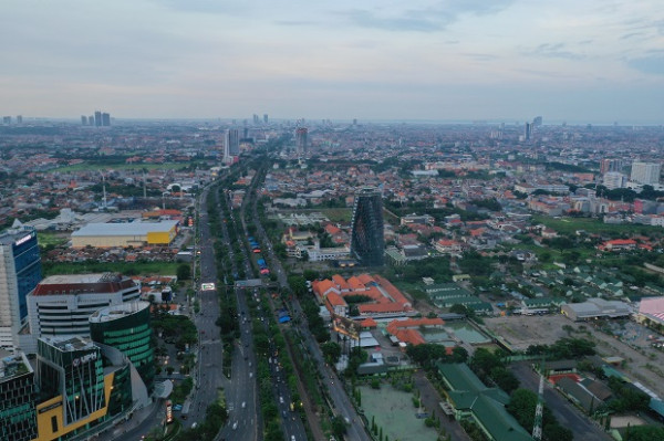 10 Tahun Kepemimpinan Wali Kota Risma, Urai Kemacetan dengan SITS hingga Perbanyak Bangun Jalan