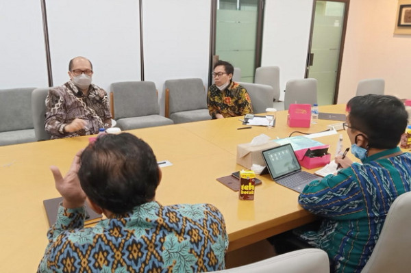 Taspen Akan Punya Manajer Investasi Syariah, Stafsus Wapres Kasih Dukungan