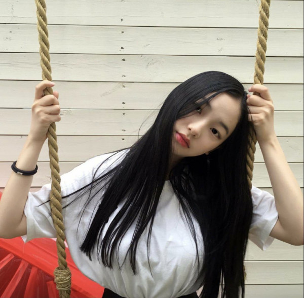 5 Alasan Popularitas Karina AESPA Cepat Melejit