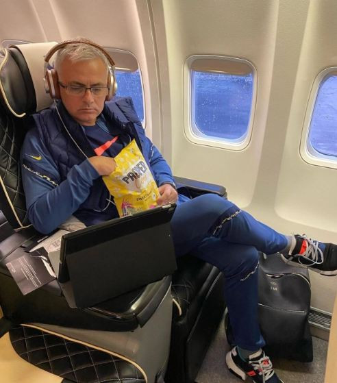 Siapa Sangka Jose Mourinho Selucu Ini? Postingannya Lucu-Lucu