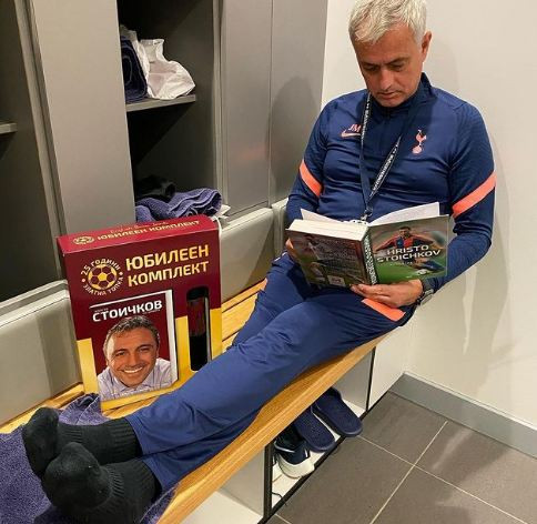 Siapa Sangka Jose Mourinho Selucu Ini? Postingannya Lucu-Lucu