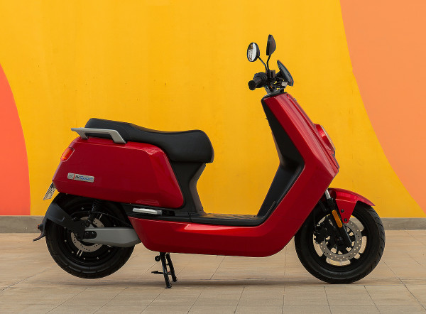 Ini Spesifikasi dan Harga Motor Listrik NQi Sport dan GOVA 03 di Indonesia