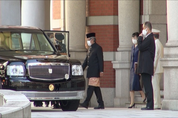 Dubes RI untuk Jepang Heri Akhmadi Serahkan Surat Kepercayaan ke Kaisar Naruhito