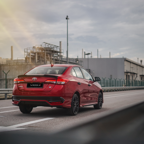 Foto-Foto Vios GR Sport yang Meluncur di Malaysia Ini Bikin Ngiler!