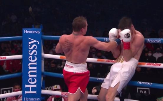 Penahbisan Saul Canelo Alvarez Raja Empat Divisi yang Sulit Ditaklukkan