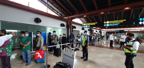 Gara-gara Test Antigen, Antrean Mengular di Bandara Soetta